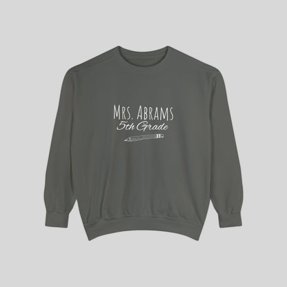 Personalized Teacher Sweatshirt, Teacher and Grade Personalized Crewneck Sweater, First Day of School Sweater, Unisex Crewneck Sweater.