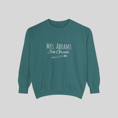 Personalized Teacher Sweatshirt, Teacher and Grade Personalized Crewneck Sweater, First Day of School Sweater, Unisex Crewneck Sweater.