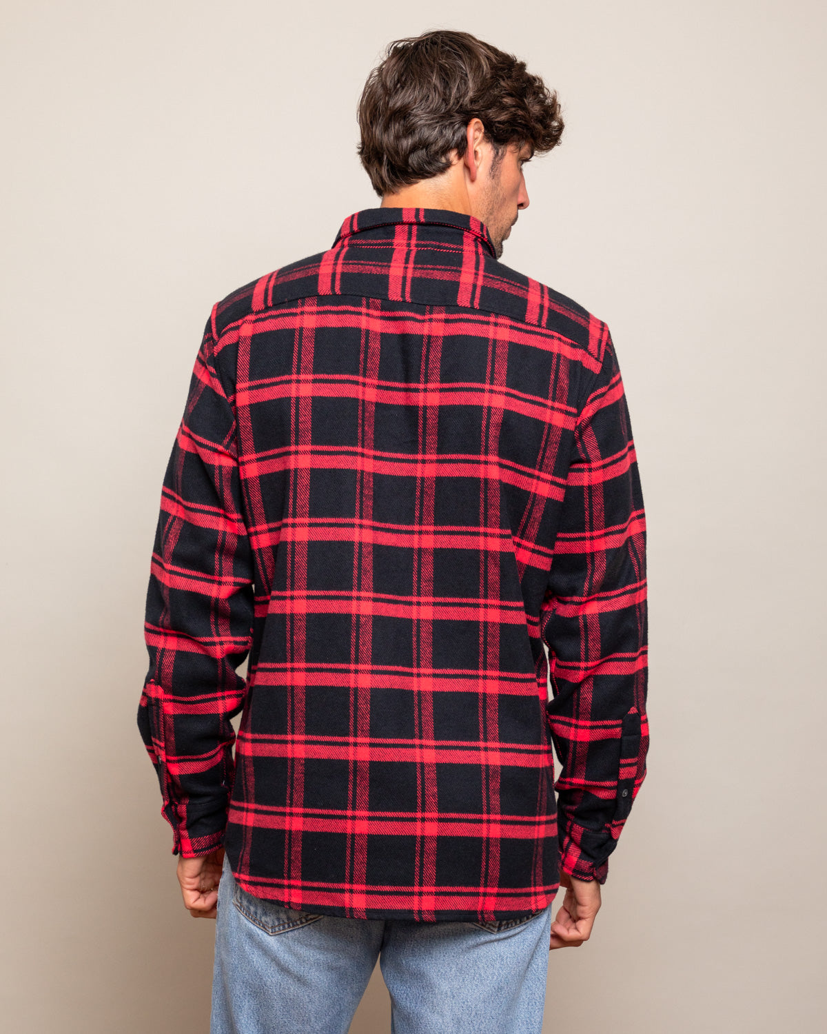 MuskOx Field Grand Flannel | 8.2oz High-Density Cotton | Black/Red