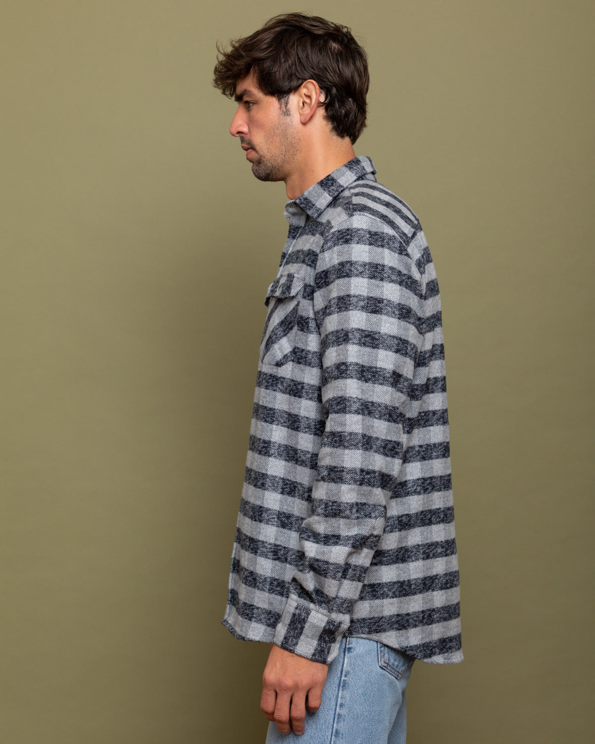 MuskOx Grand Flannel | 8.9oz Heavyweight | Charcoal Gingham