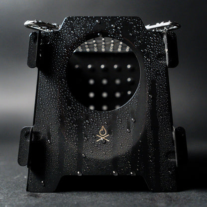 The Stöker Stove by Überleben in black.